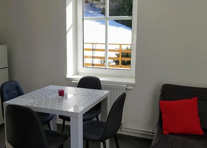 Apartament 288 *